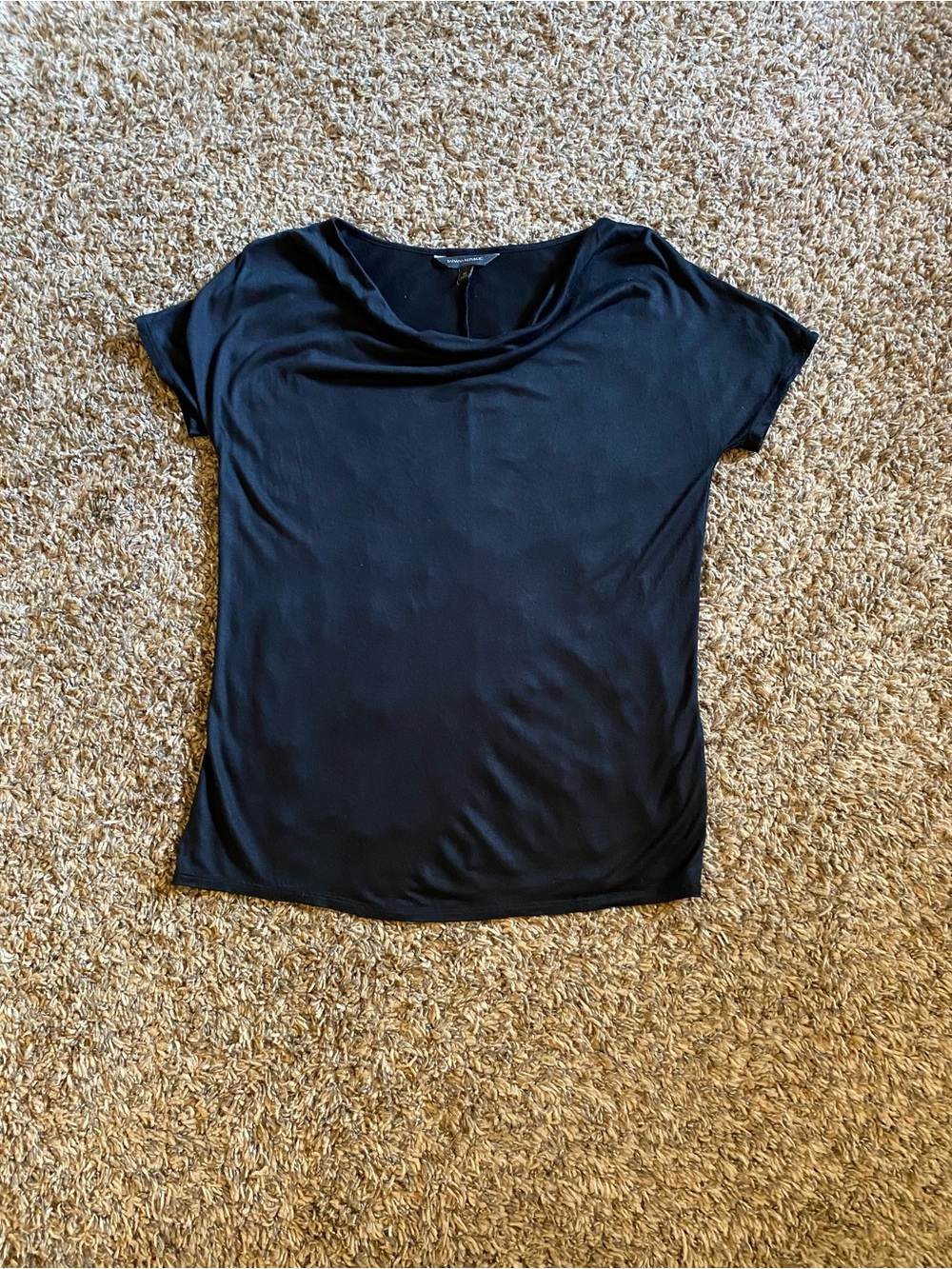 Banana Republic Factory Black Women's Short Sleeve Draped Neck Top Size Medium